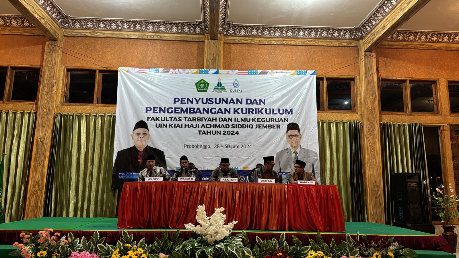 Workshop Penyusunan dan Pengembangan Kurikulum FTIK dan Prodi PGMI